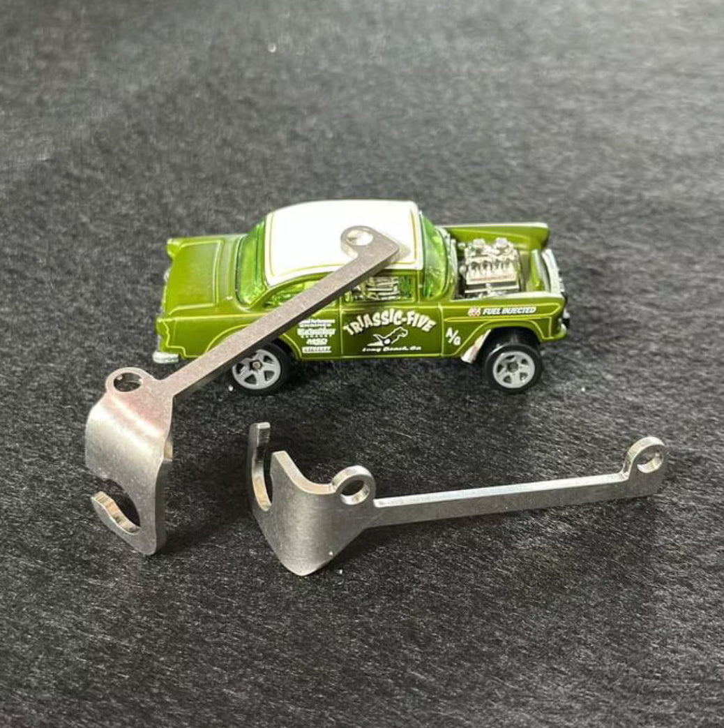 Mikuni HSR42 choke relocation bracket by Marvo Judge